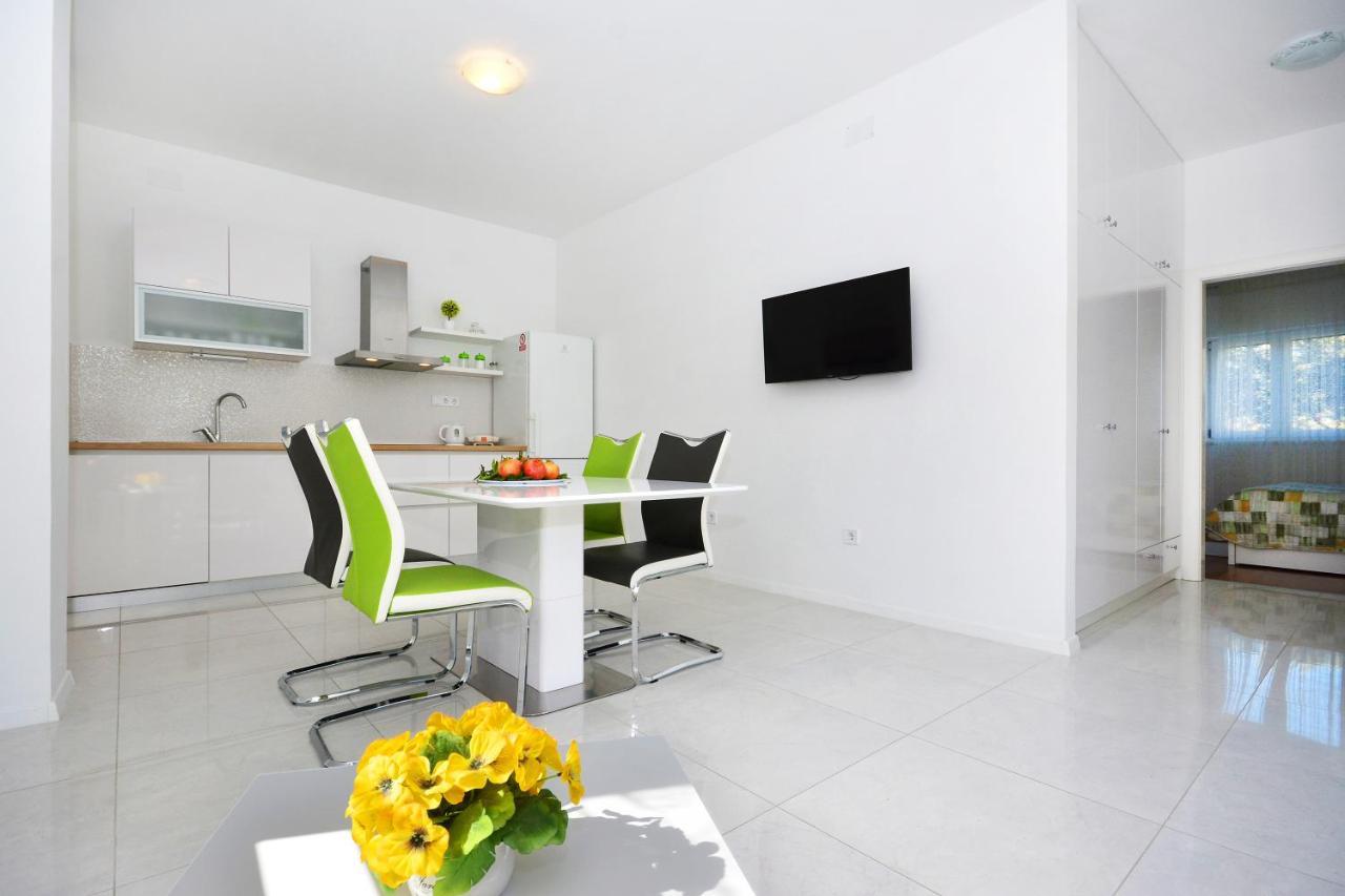 Seas The Day Apartments Podstrana Dış mekan fotoğraf
