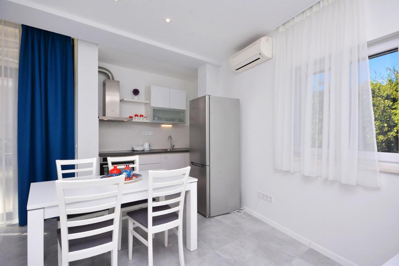 Seas The Day Apartments Podstrana Dış mekan fotoğraf