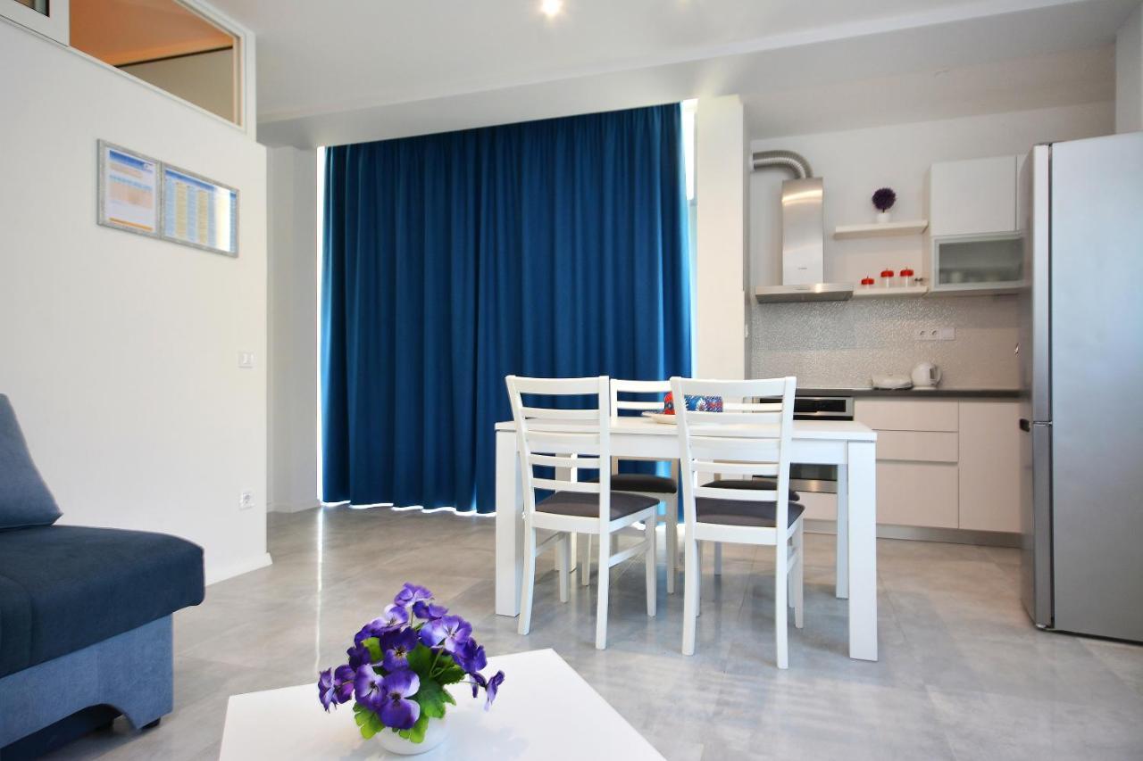 Seas The Day Apartments Podstrana Dış mekan fotoğraf