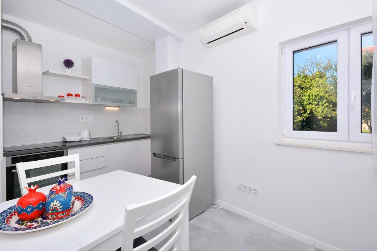 Seas The Day Apartments Podstrana Dış mekan fotoğraf