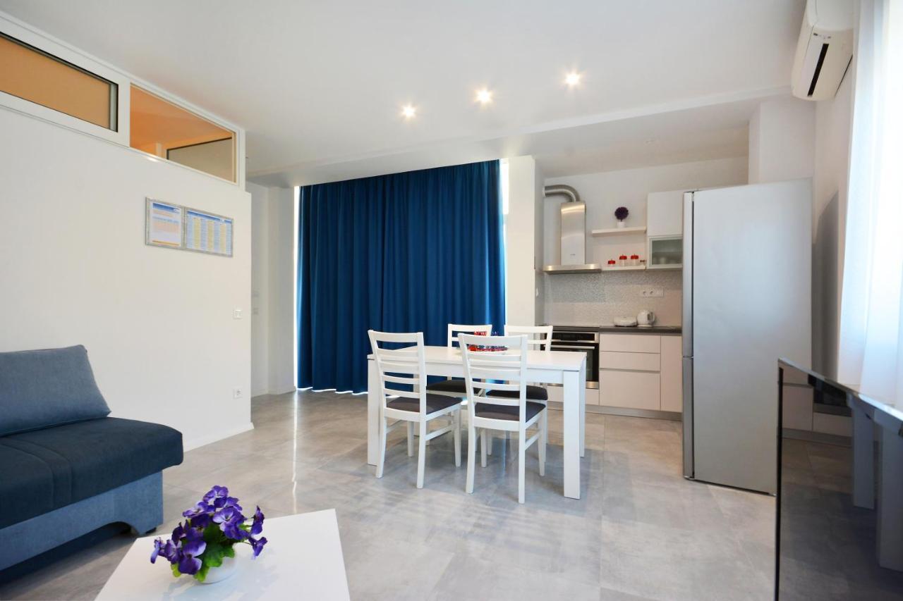 Seas The Day Apartments Podstrana Dış mekan fotoğraf